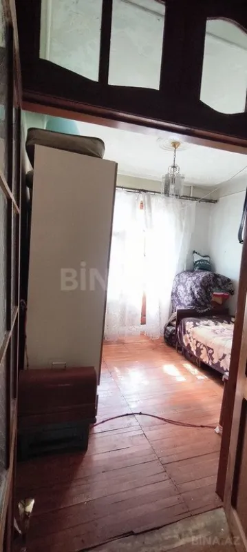 Satılır 5 otaqlı mənzil 105 m²
