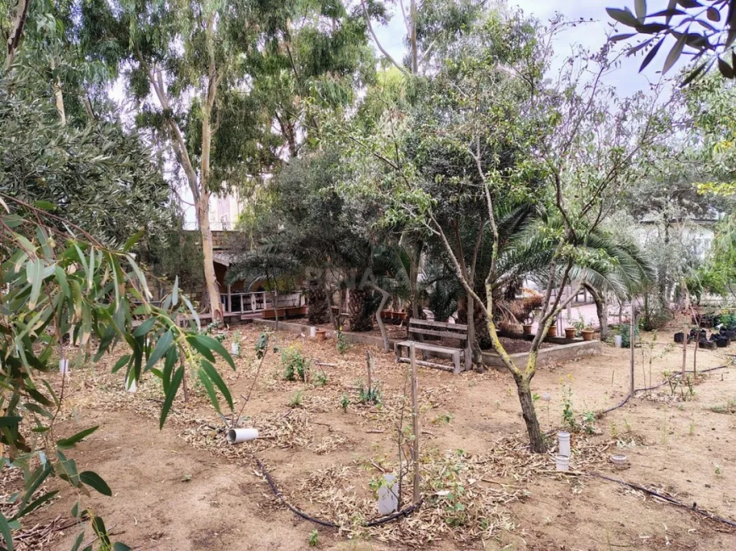 Satılır 11 otaqlı həyət evi 170 m²