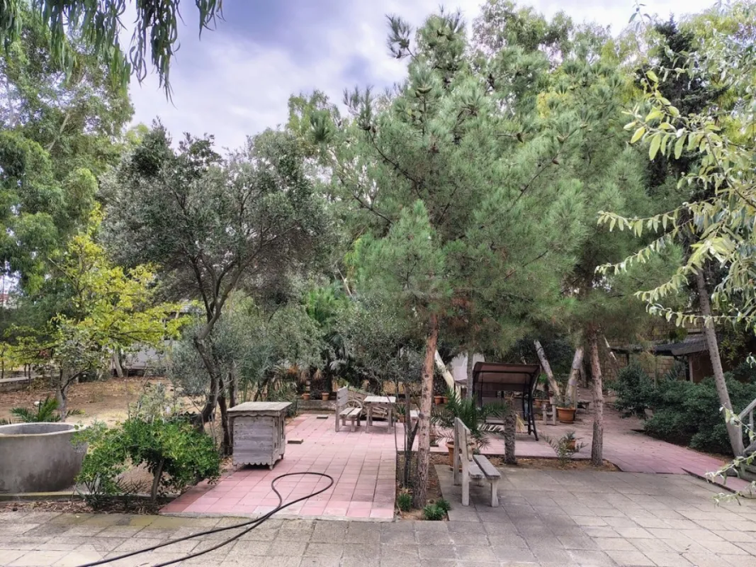 Satılır 11 otaqlı həyət evi 170 m²