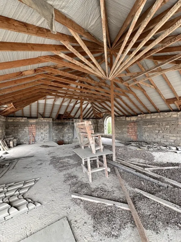 Satılır 7 otaqlı həyət evi 700 m²