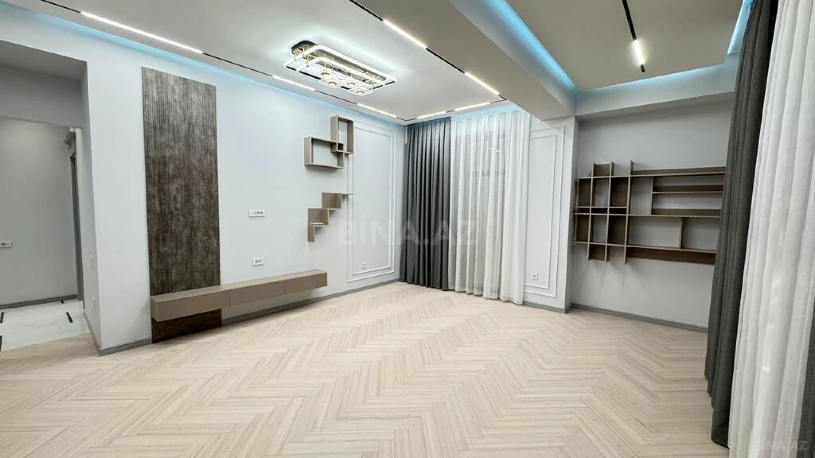 Satılır 3 otaqlı mənzil 125 m²