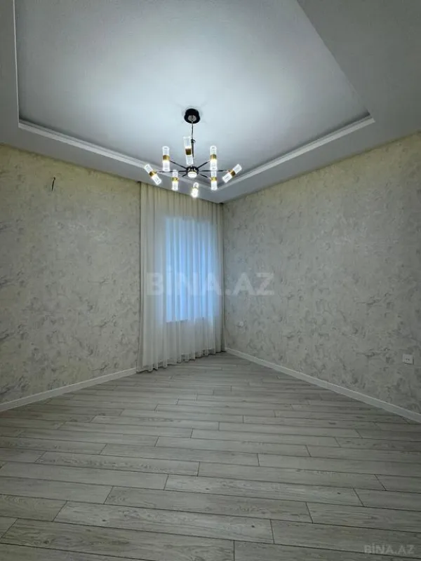 Satılır 5 otaqlı həyət evi 200 m²