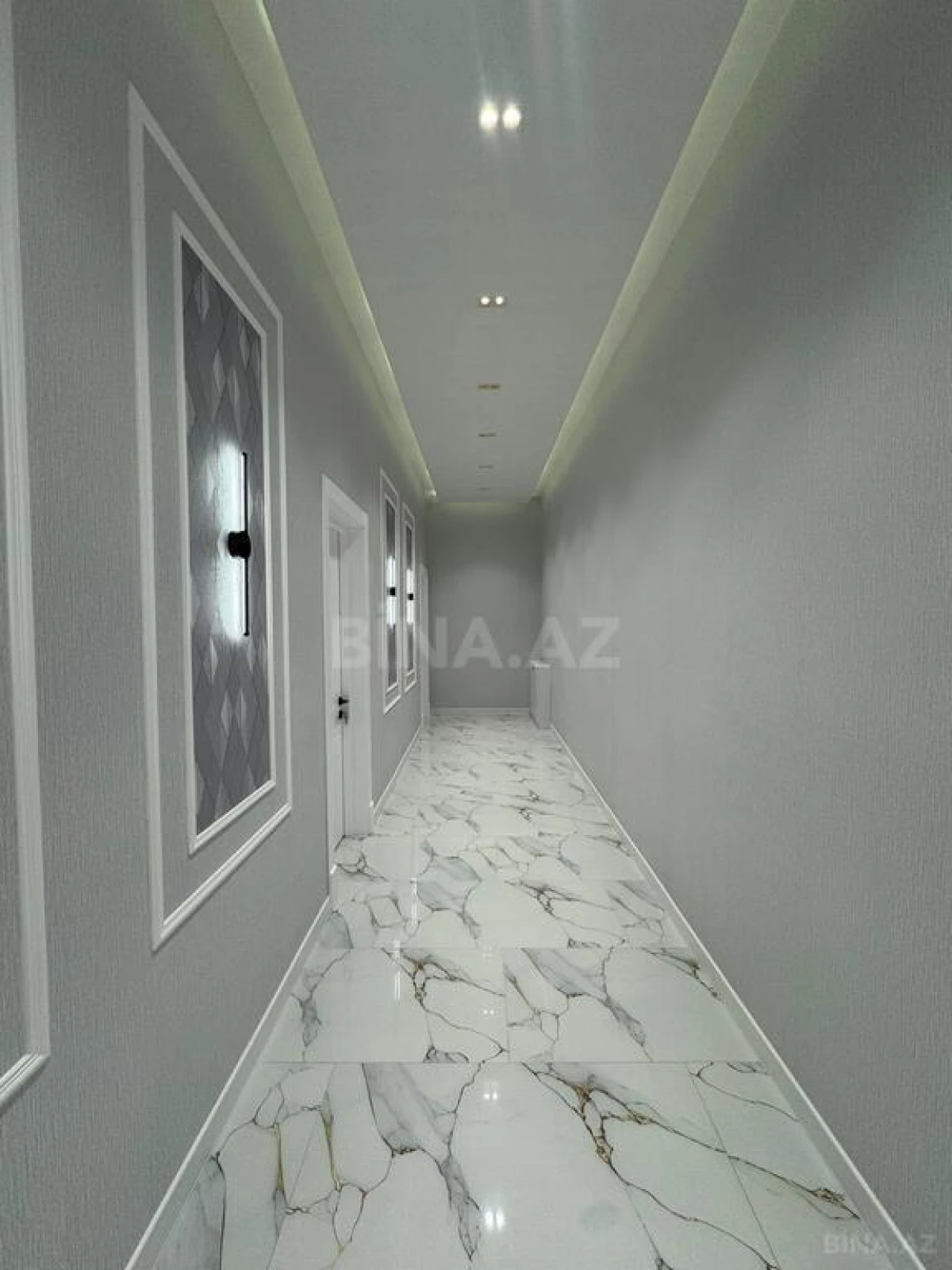 Satılır 5 otaqlı həyət evi 200 m²