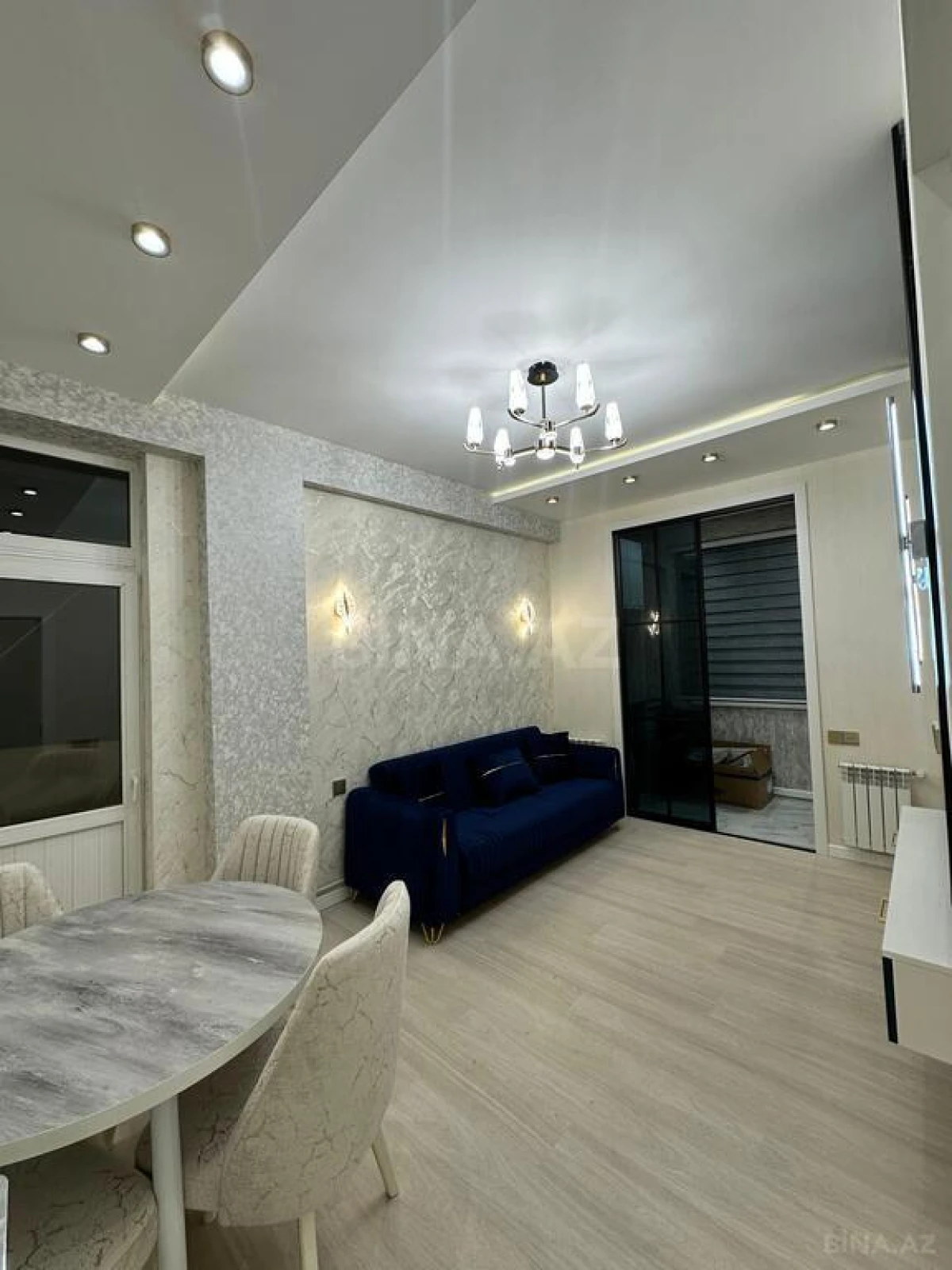 Satılır 2 otaqlı mənzil 62 m²