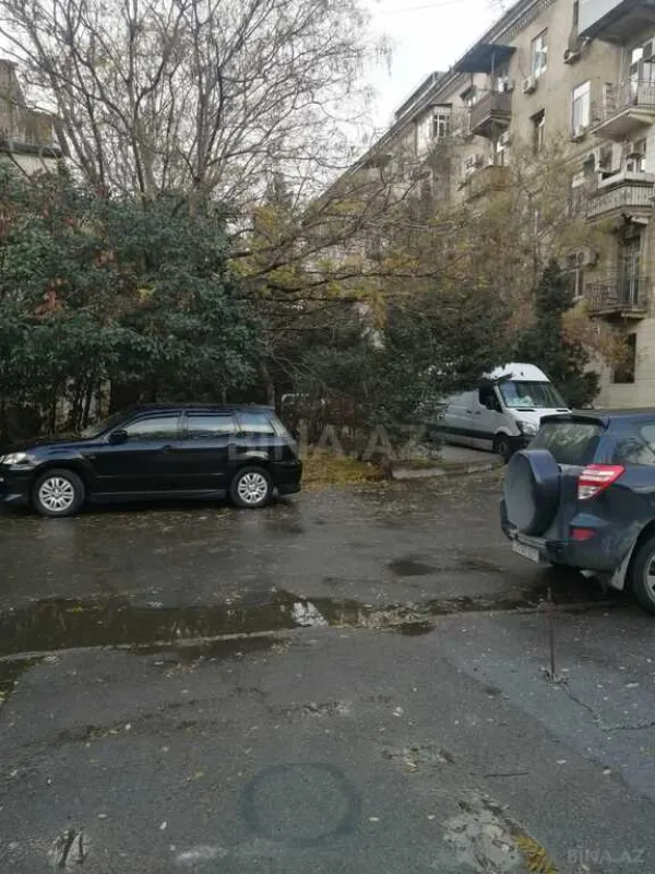 Satılır qaraj 40 m²