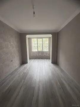 Satılır 4 otaqlı mənzil 110 m²