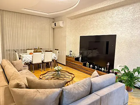 Satılır 3 otaqlı mənzil 110 m² — Bakı, Həzi Aslanov qəs. 3 otaq 110.00 m²
