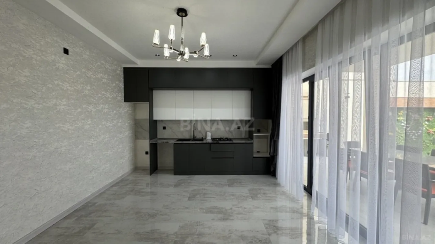 Satılır 4 otaqlı həyət evi 150 m²