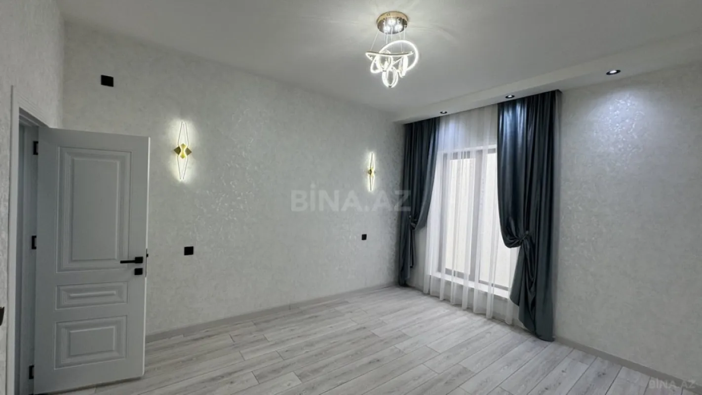 Satılır 4 otaqlı həyət evi 150 m²