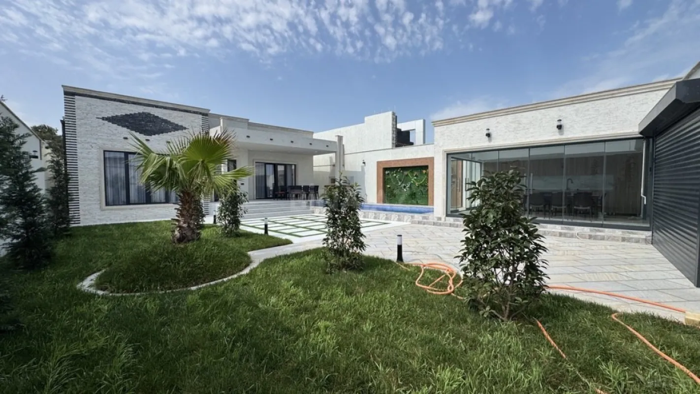 Satılır 4 otaqlı həyət evi 150 m²