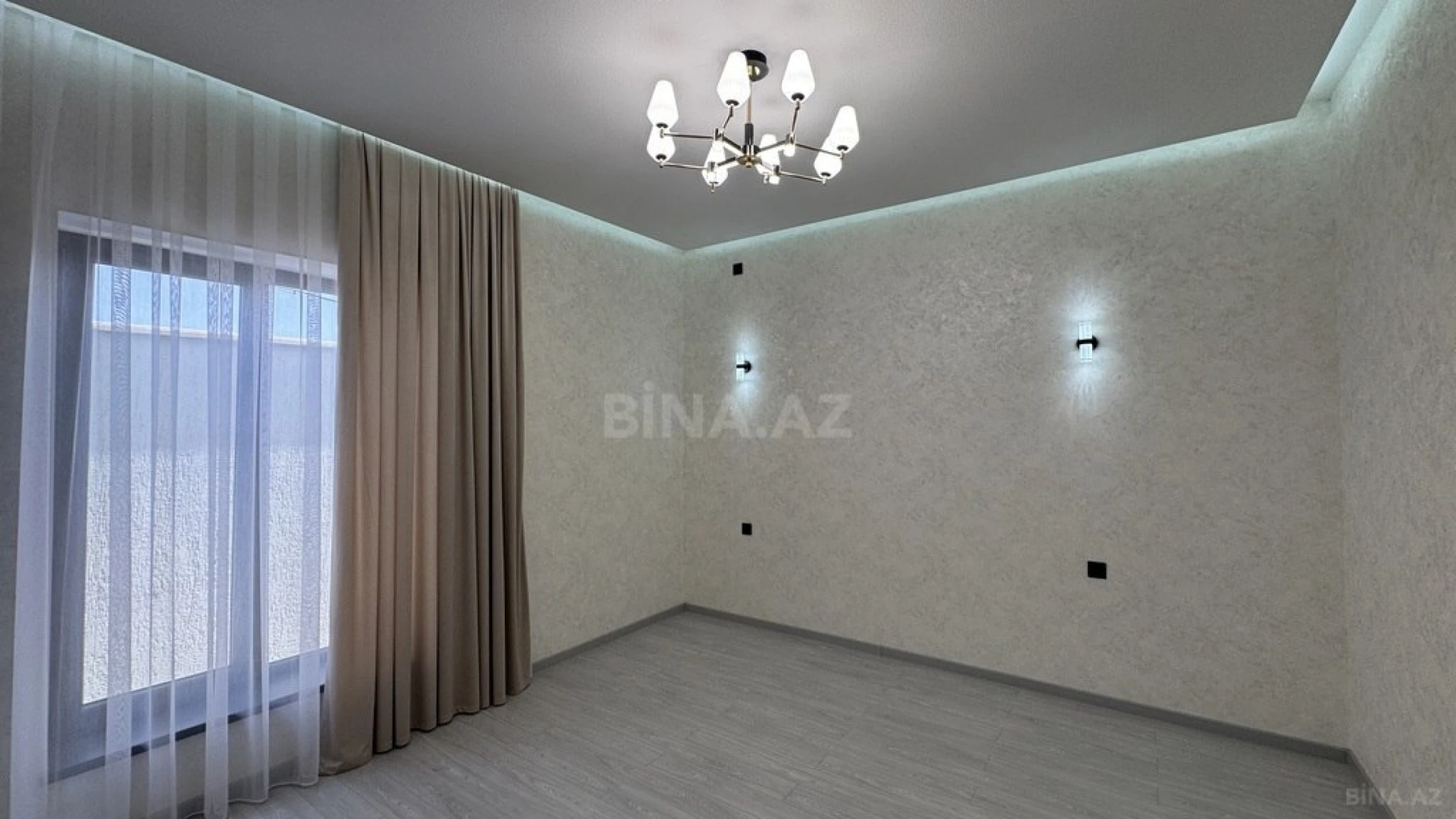 Satılır 4 otaqlı həyət evi 150 m²