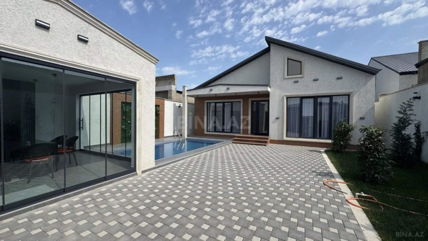 Satılır 4 otaqlı həyət evi 150 m²