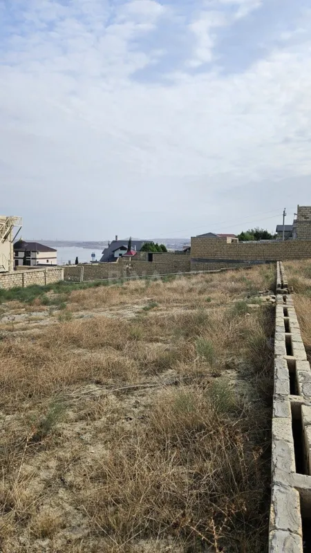 Satılır torpaq sahəsi 10 m²