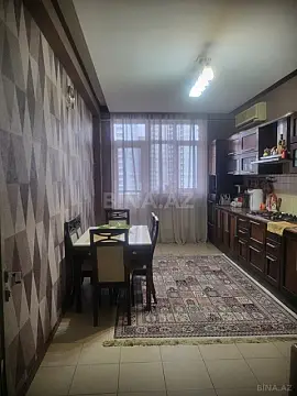 Satılır 4 otaqlı mənzil 177.7 m²