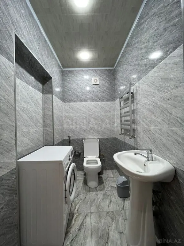 Kirayə verilir 2 otaqlı mənzil 90 m²