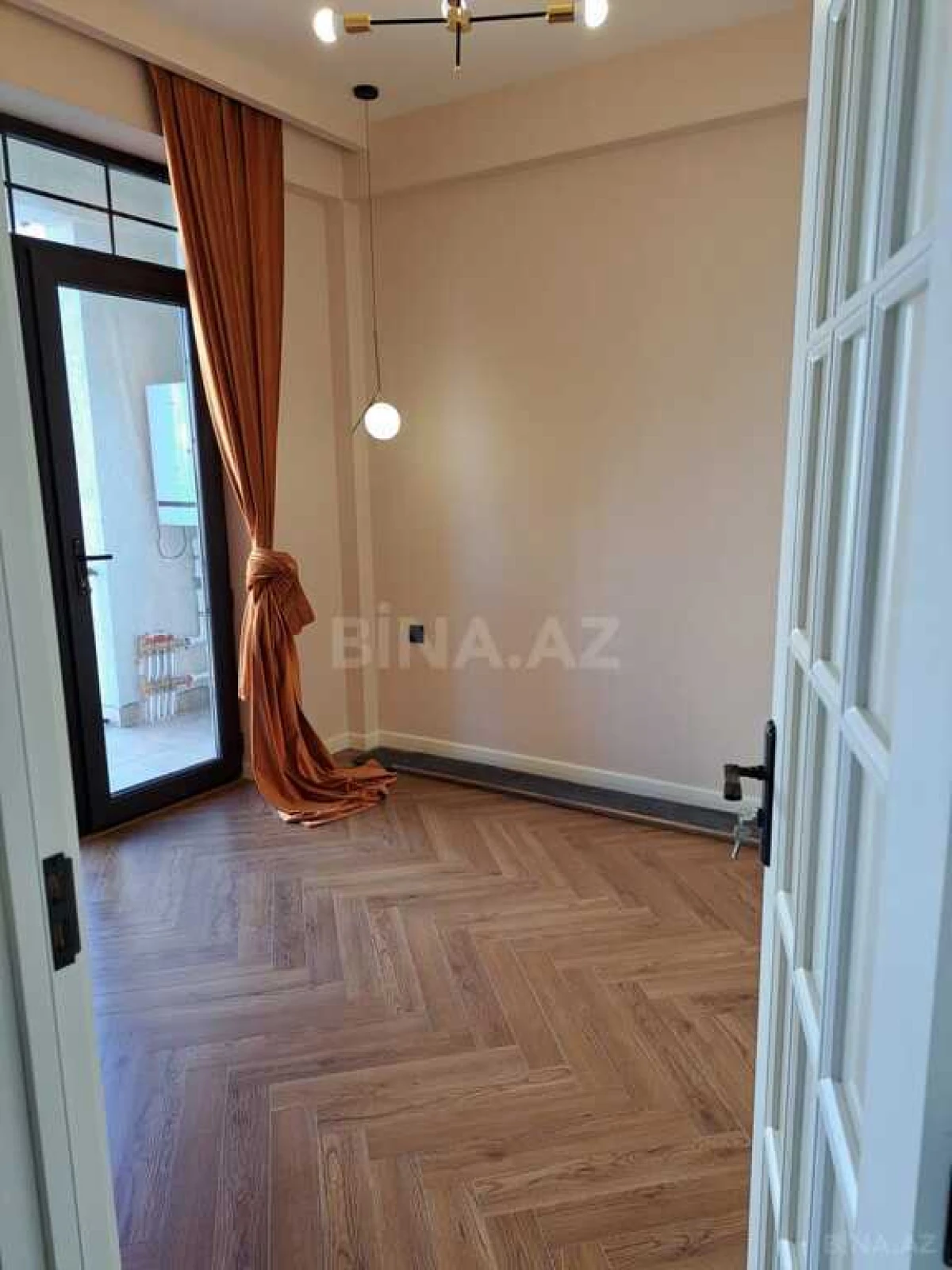 Satılır 2 otaqlı mənzil 46 m²
