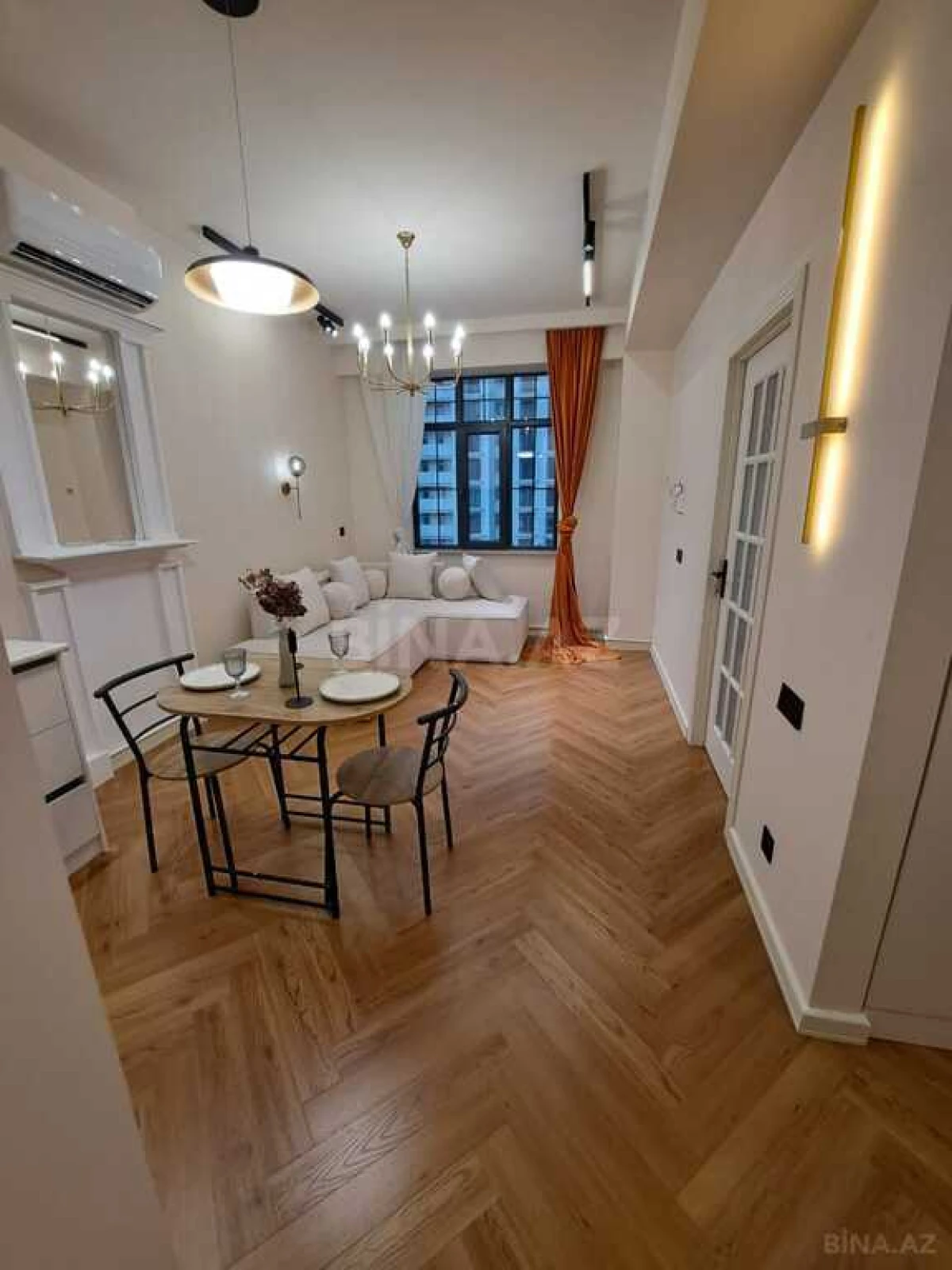 Satılır 2 otaqlı mənzil 46 m²