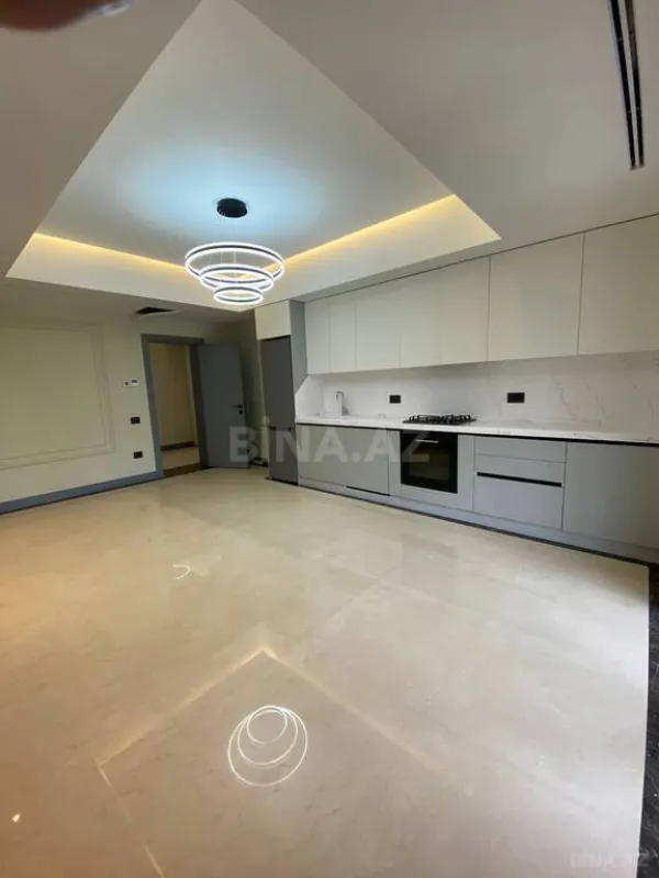 Satılır 2 otaqlı mənzil 84.1 m²