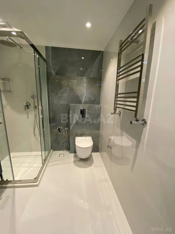 Satılır 2 otaqlı mənzil 84.1 m²