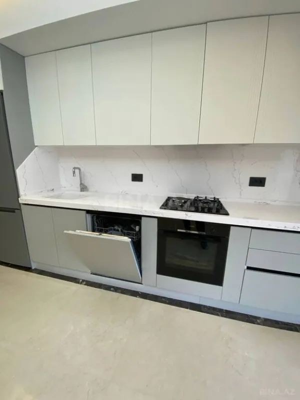 Satılır 2 otaqlı mənzil 84.1 m²