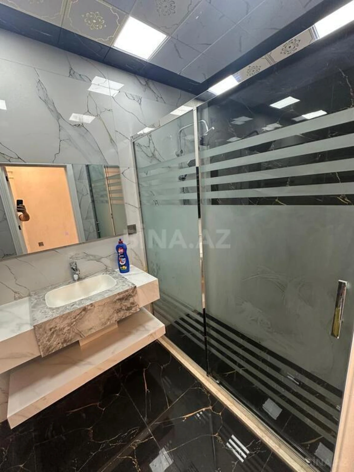 Satılır 3 otaqlı mənzil 116 m²
