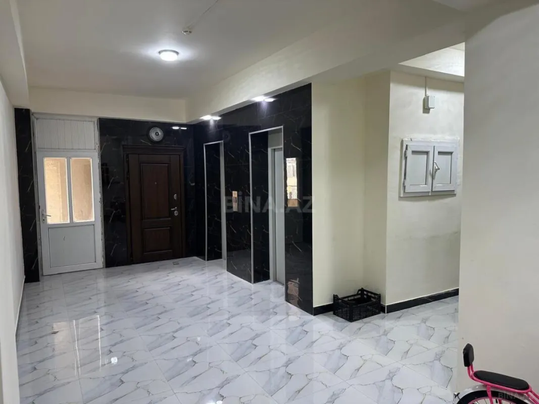 Satılır 3 otaqlı mənzil 116 m²