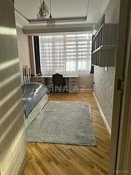 Satılır 3 otaqlı mənzil 125 m²