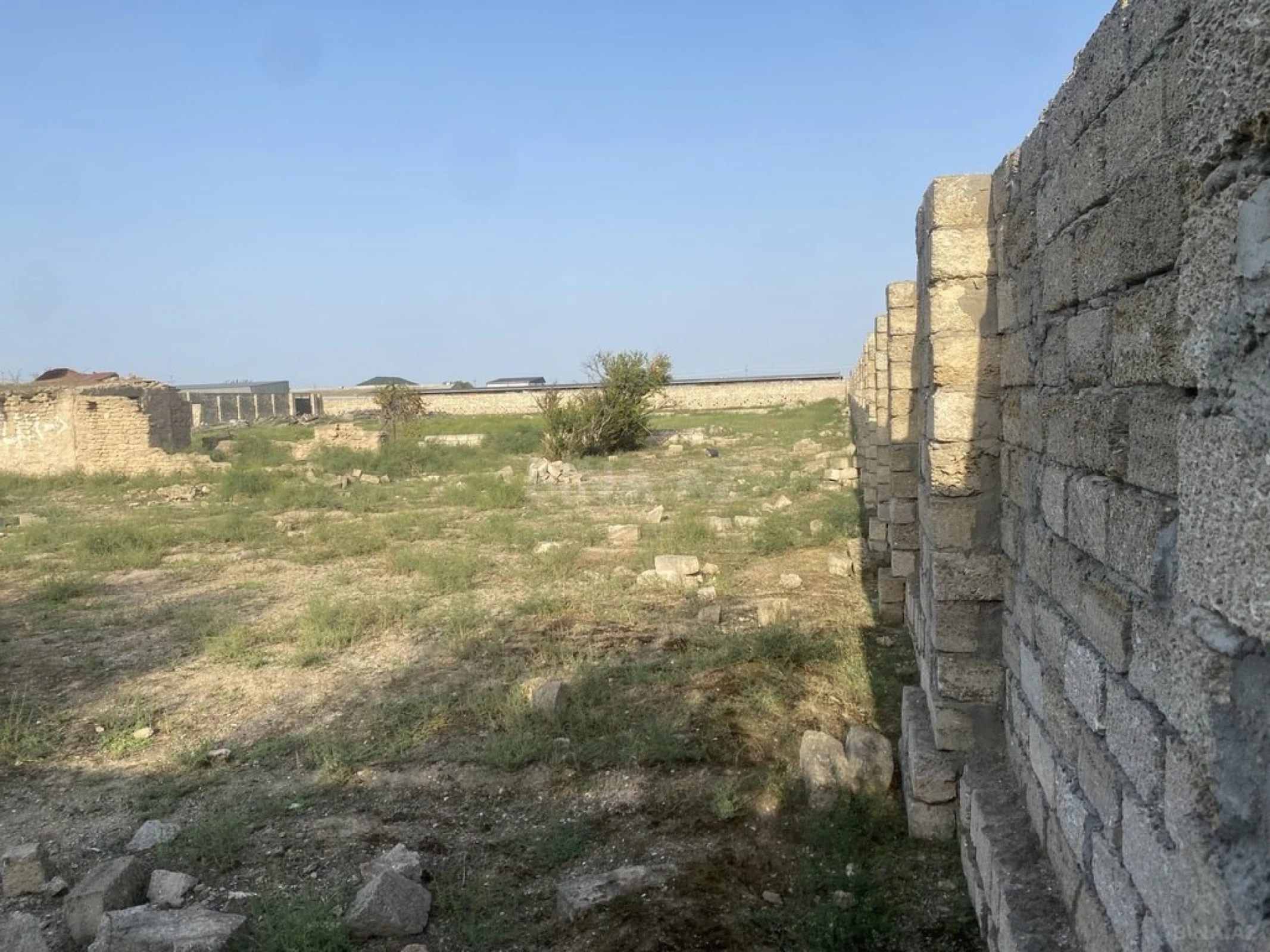 Satılır torpaq sahəsi 60 m²