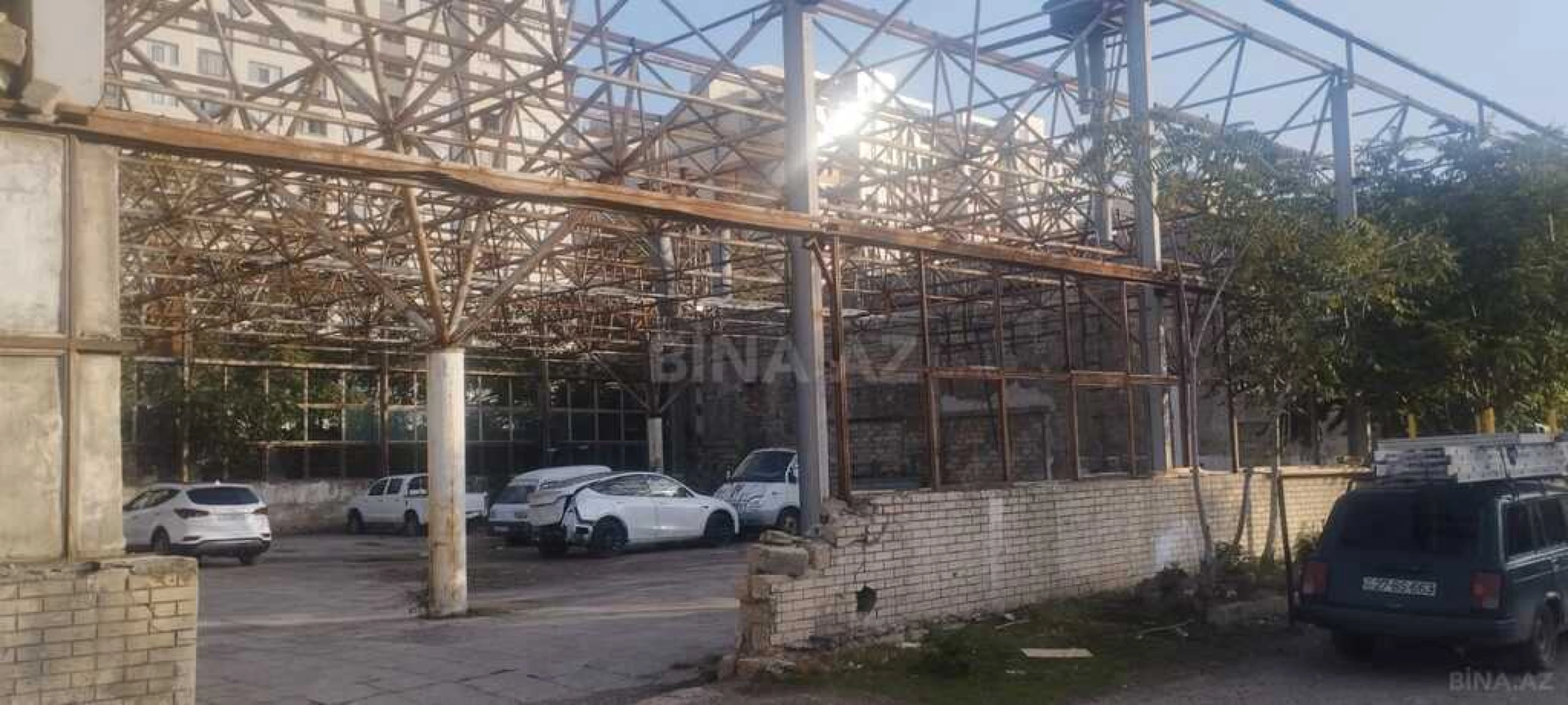 Kirayə verilir obyekt 2700 m²