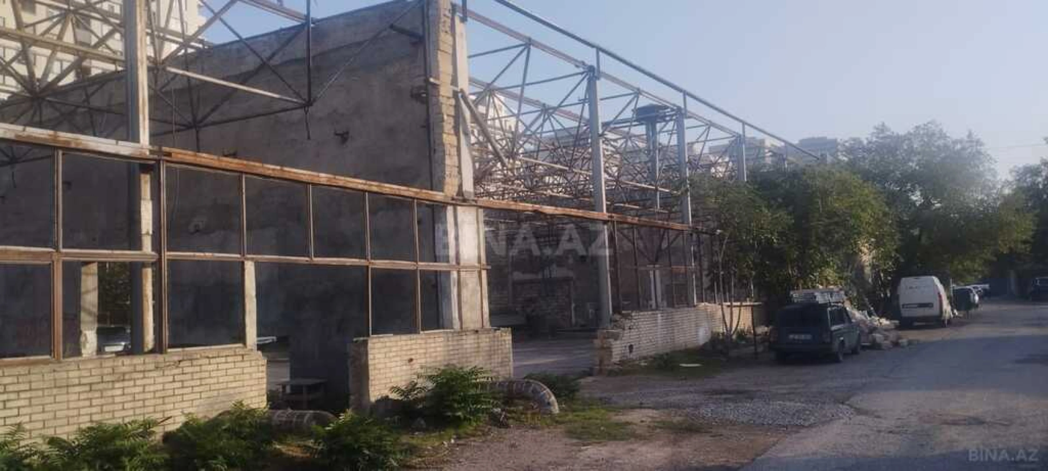 Kirayə verilir obyekt 2700 m²