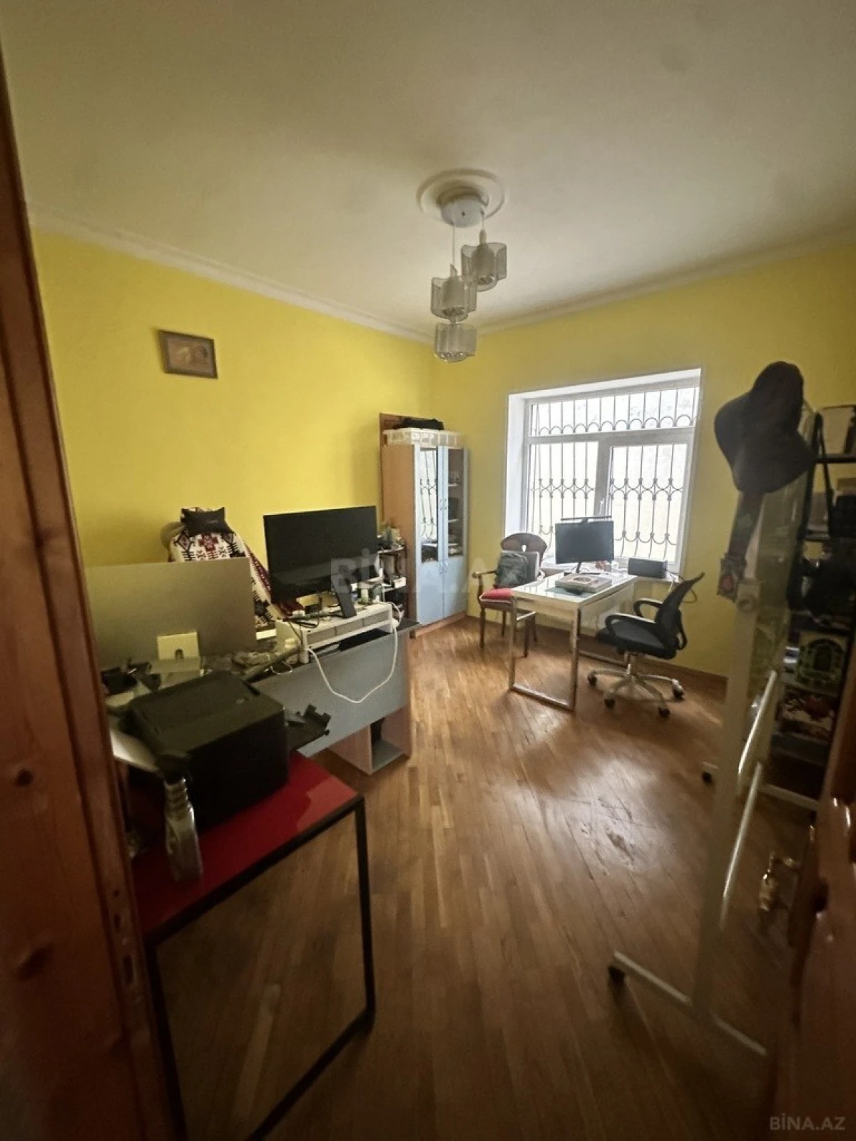 Satılır 13 otaqlı həyət evi 500 m²
