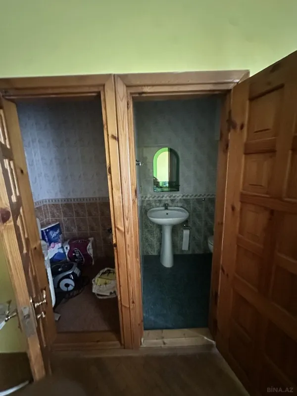 Satılır 13 otaqlı həyət evi 500 m²