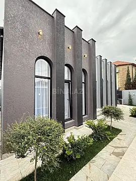 Satılır 4 otaqlı həyət evi 140 m²