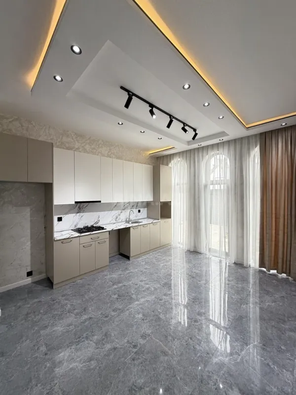 Satılır 4 otaqlı həyət evi 140 m²