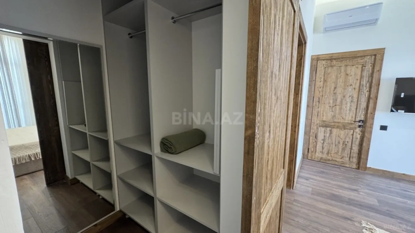 Satılır 4 otaqlı həyət evi 170 m²