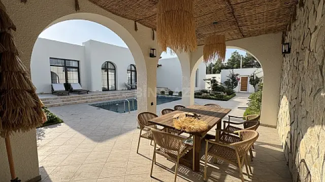 Satılır 4 otaqlı həyət evi 170 m² — Bakı, Şüvəlan 4 otaq 170.00 m²