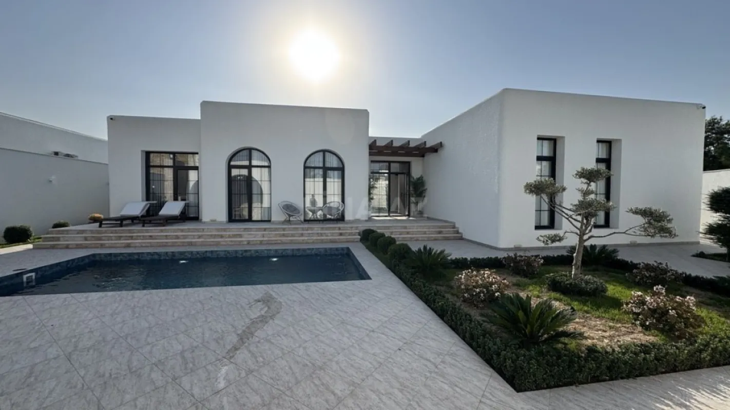 Satılır 4 otaqlı həyət evi 170 m²