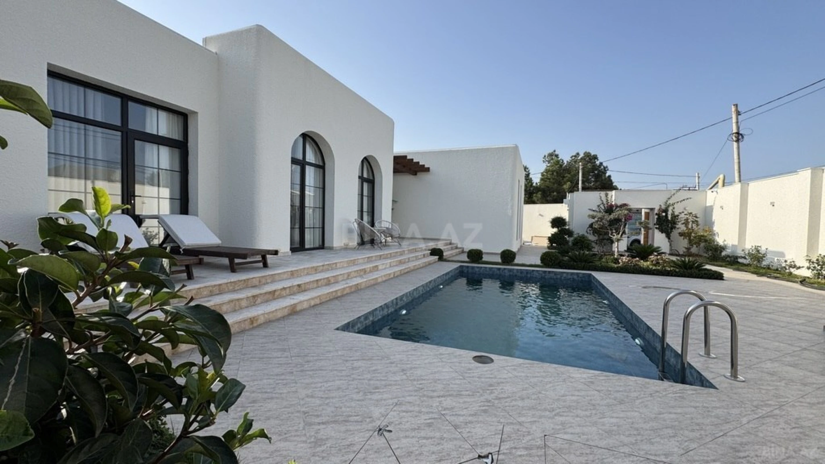 Satılır 4 otaqlı həyət evi 170 m²