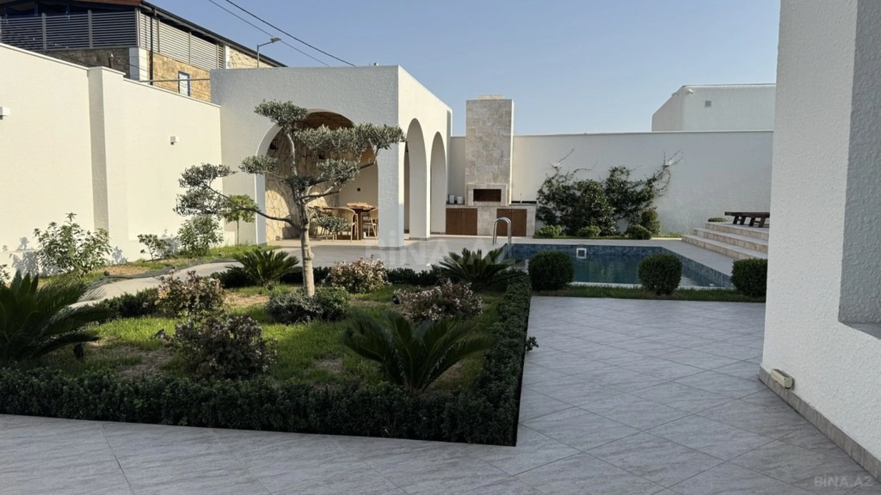 Satılır 4 otaqlı həyət evi 170 m²