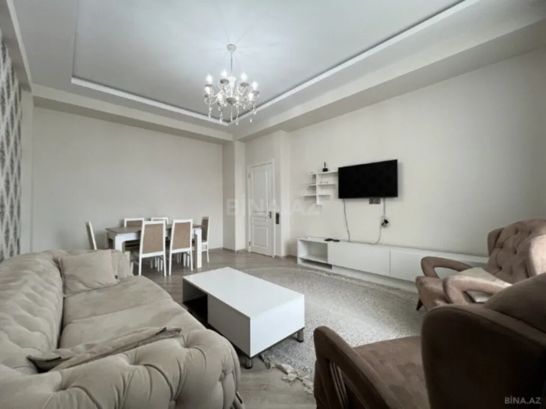 Kirayə verilir 3 otaqlı mənzil 120 m²