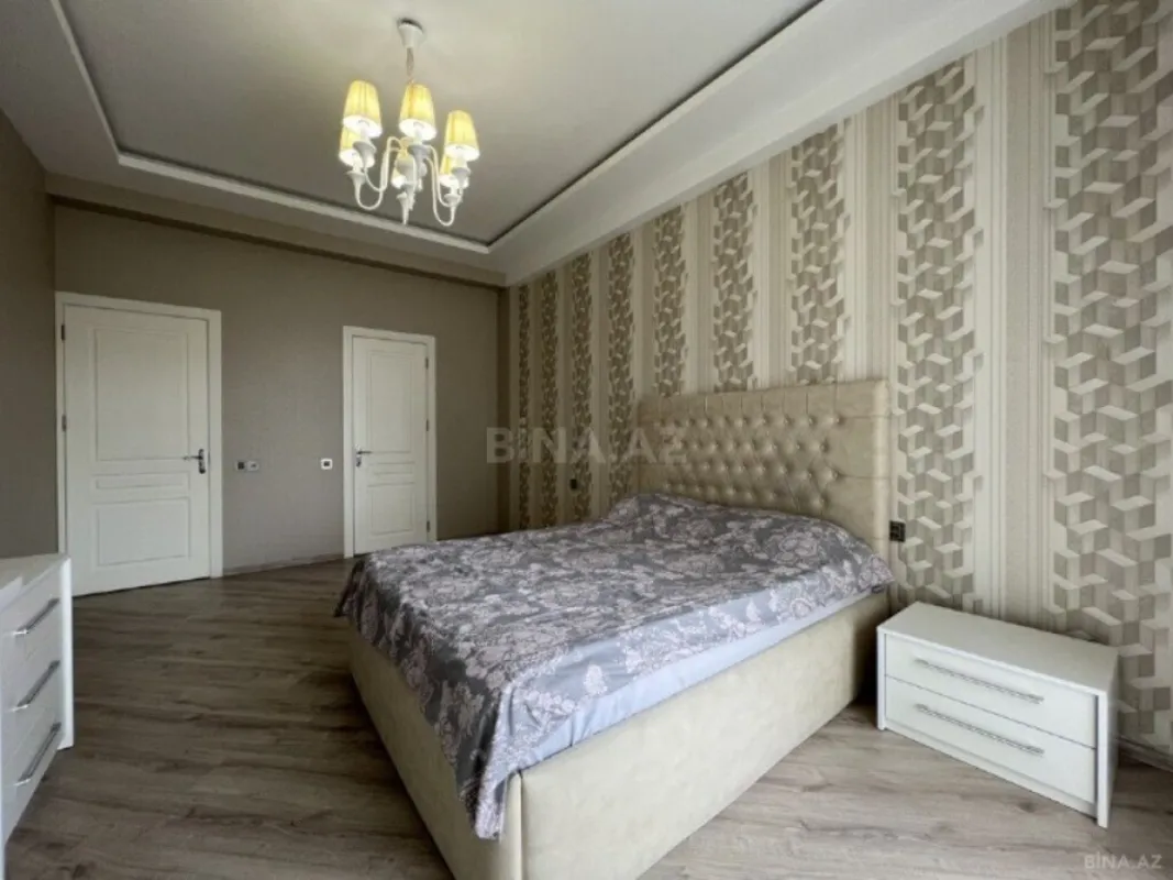 Kirayə verilir 3 otaqlı mənzil 120 m²