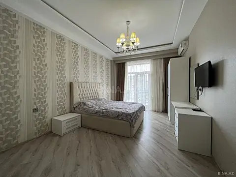 Kirayə verilir 3 otaqlı mənzil 120 m²