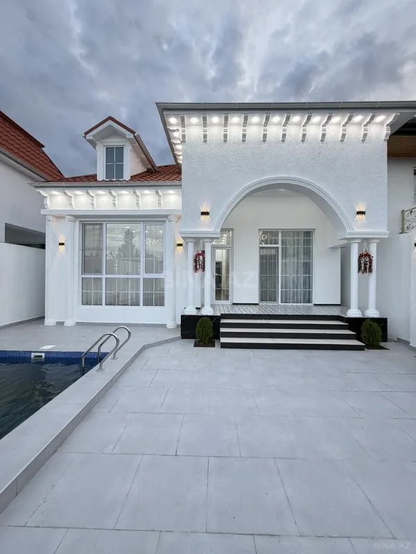 Satılır 4 otaqlı həyət evi 140 m²