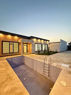 Satılır 4 otaqlı həyət evi 160 m²