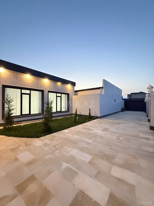 Satılır 4 otaqlı həyət evi 160 m²