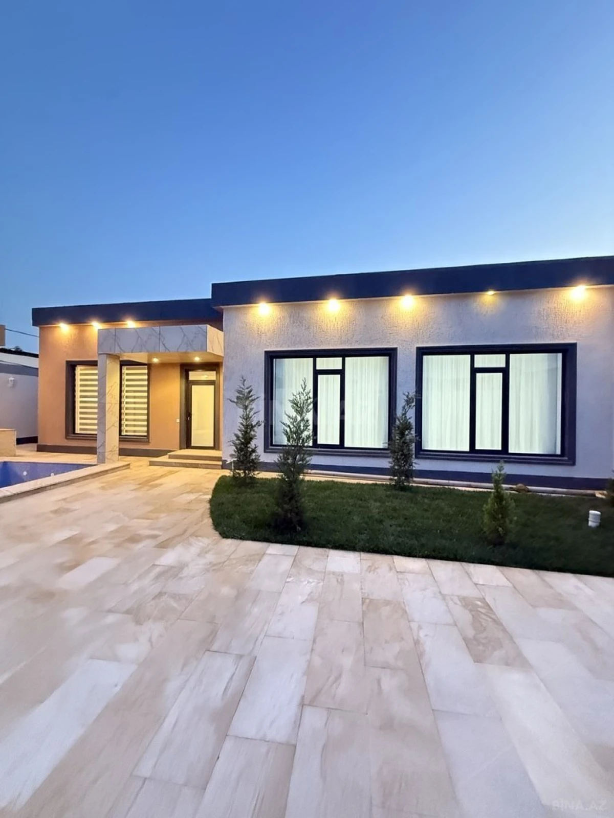 Satılır 4 otaqlı həyət evi 160 m²