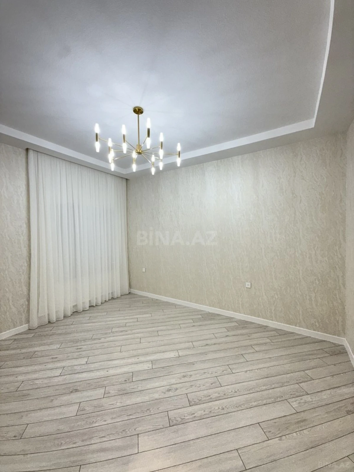 Satılır 4 otaqlı həyət evi 160 m²