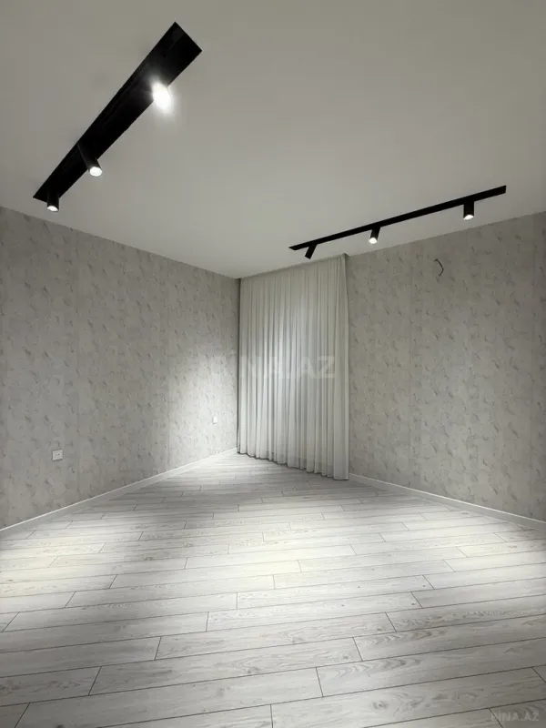 Satılır 4 otaqlı həyət evi 160 m²