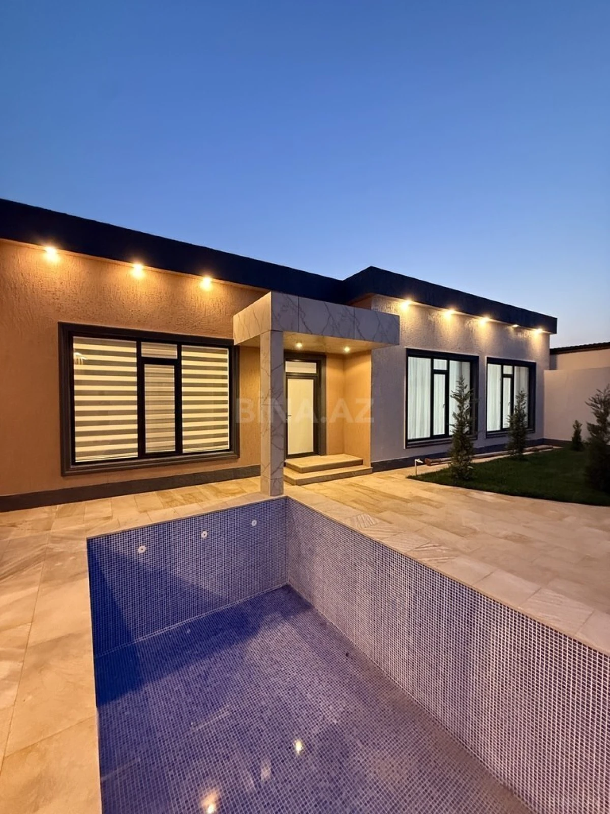Satılır 4 otaqlı həyət evi 160 m²