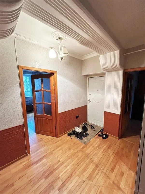 Satılır 3 otaqlı mənzil 85 m²